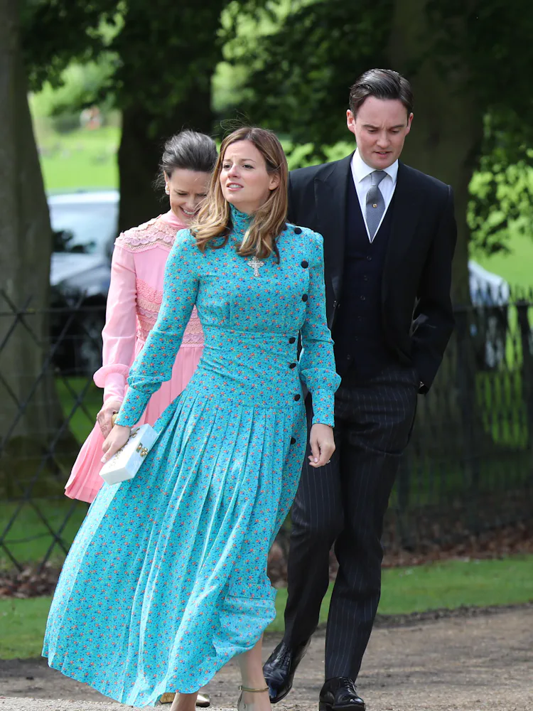 Pippa Middleton Wore a Couture Giles Deacon Wedding Dress Pippa Middleton Wore a Couture Giles Deacon Wedding Dress