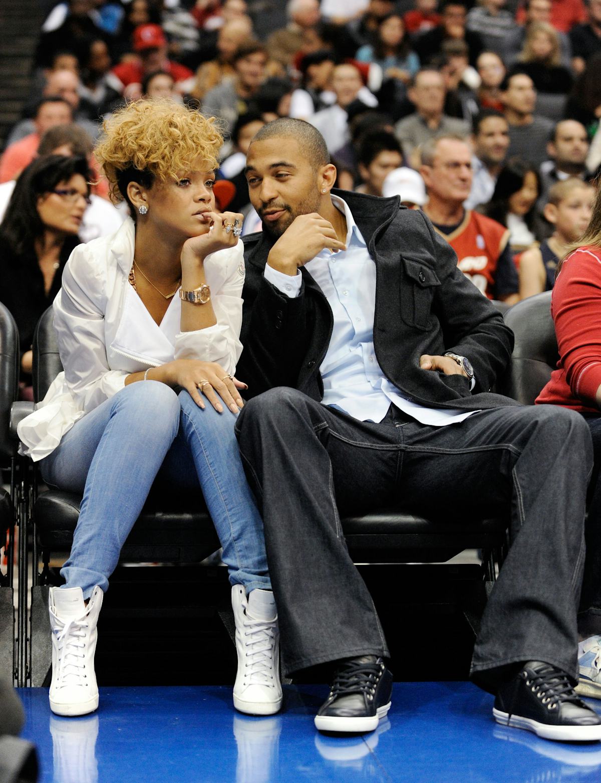 Rihanna Courtside At A Basketball Game Is Rihanna At Her Best