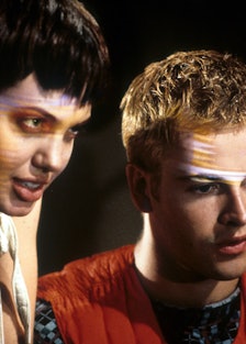 Angelina Jolie And Jonny Lee Miller In 'Hackers'