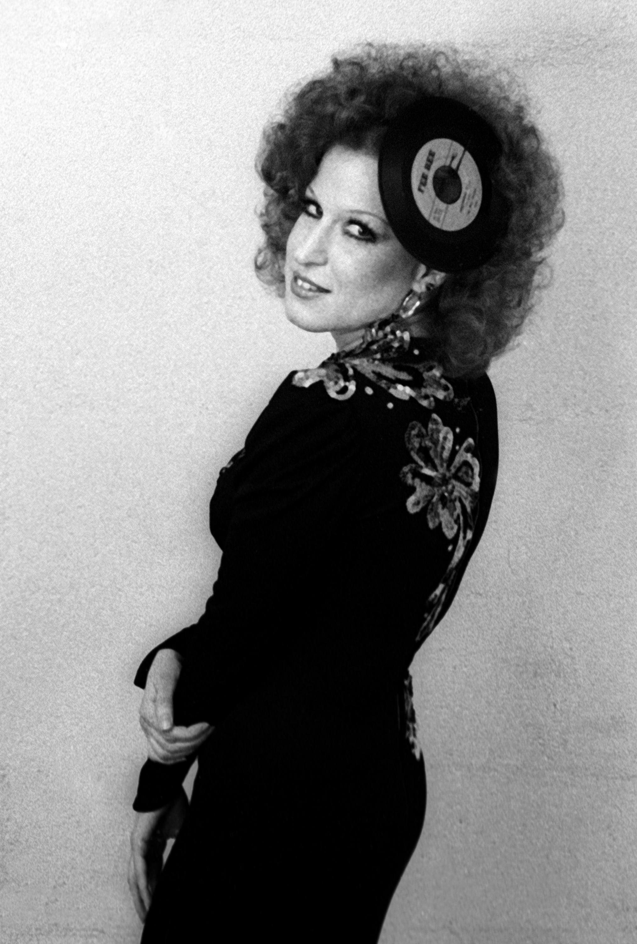 Bette Midler Always Dresses For The Stage, Even When She’s Off Stage