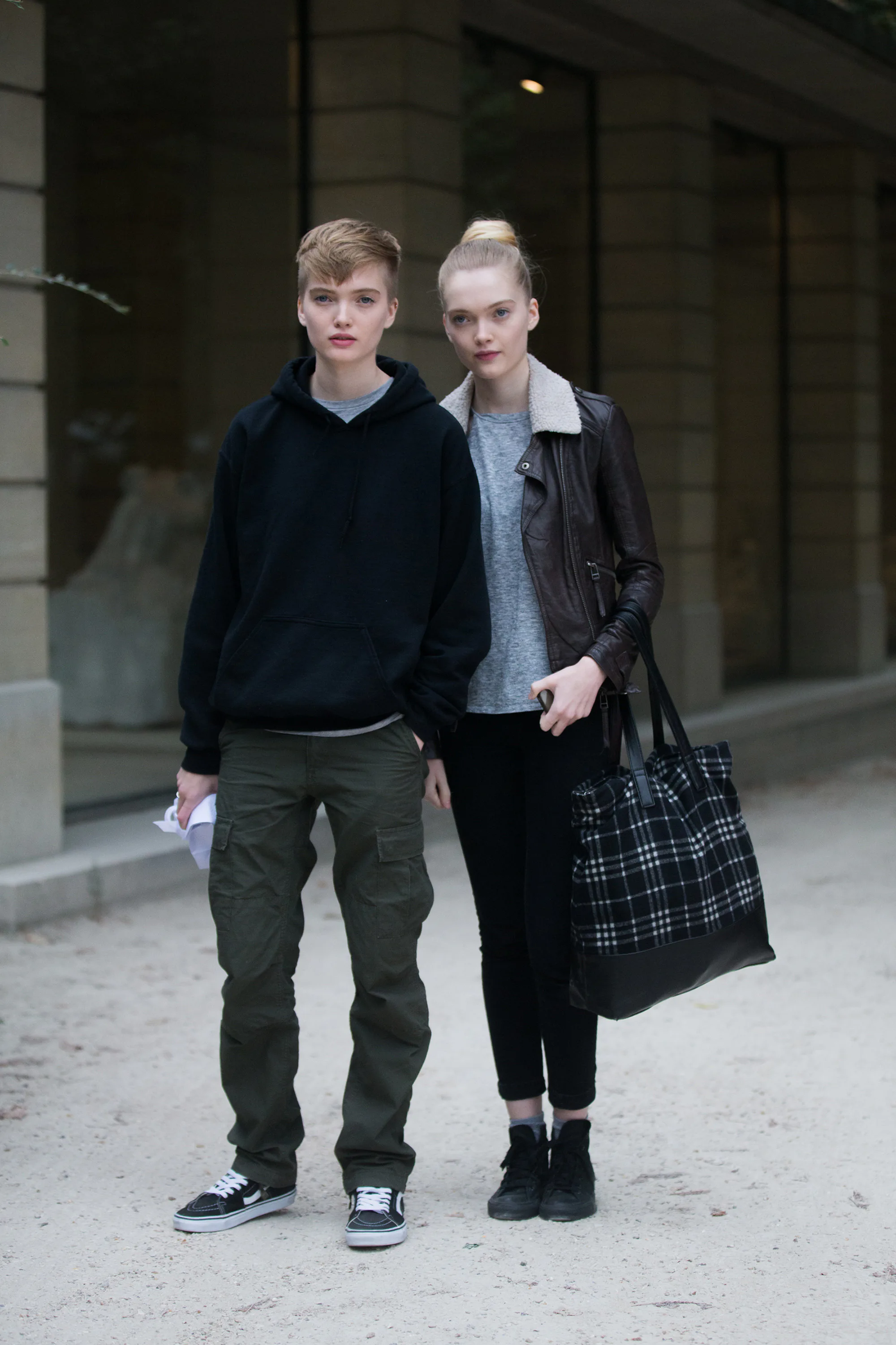 The Most Stylish Sister Models, from Kate and Lottie Moss to Delilah ...