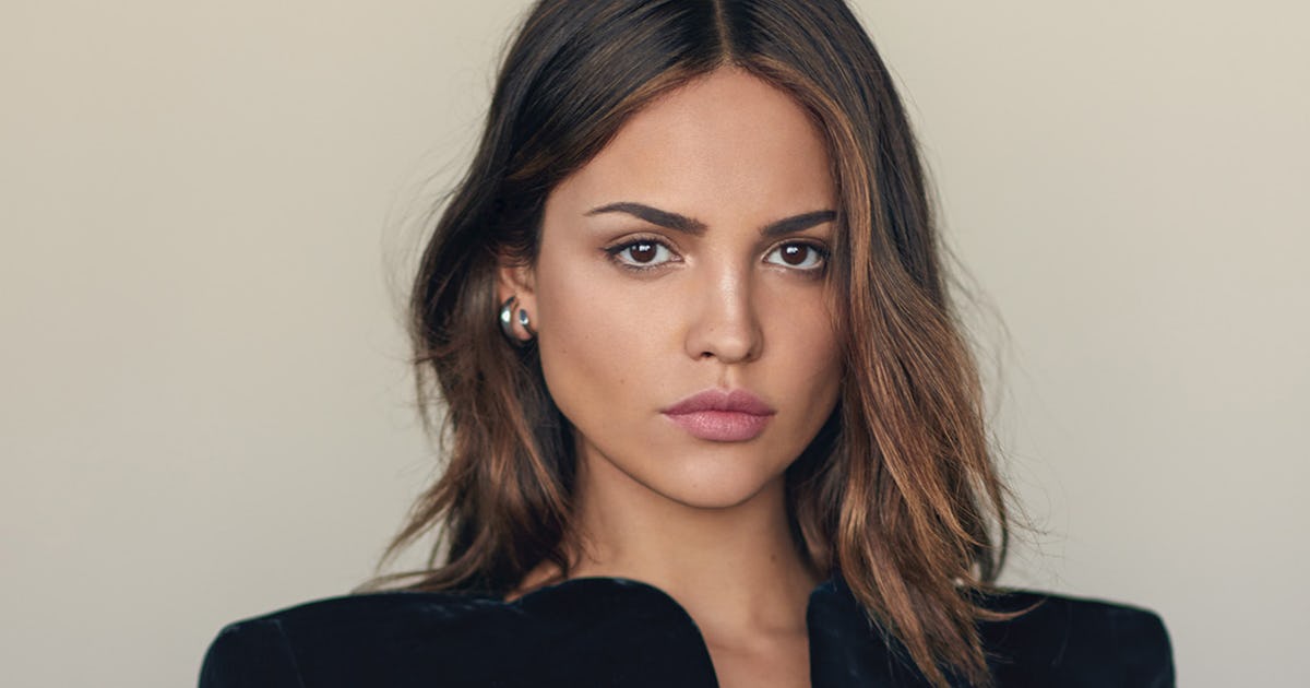 Meet Eiza Gonzalez Baby Driver S Scene Stealing Outlaw Meet Eiza Gonzalez Baby Driver S Scene Stealing Outlaw