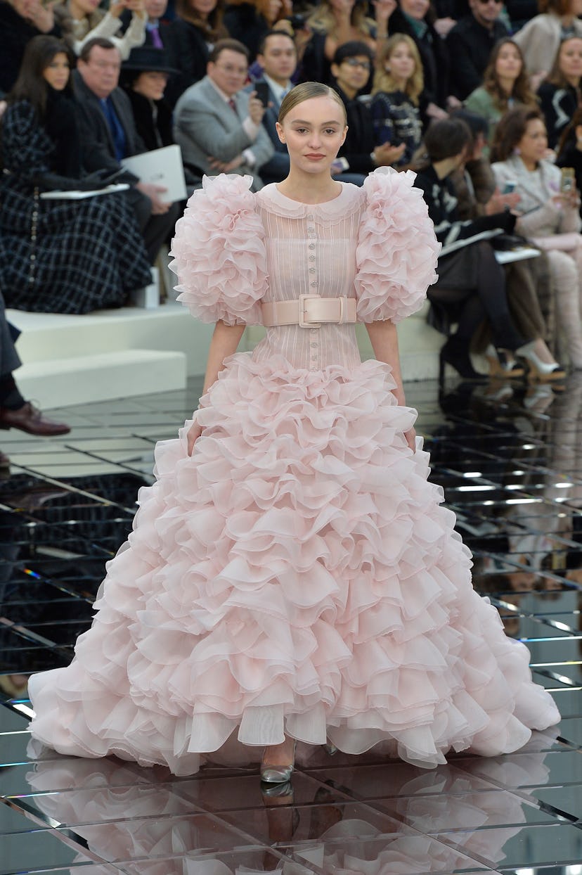 Chanel - Spring Summer 2017 Runway - Paris Haute Couture Fashion Week