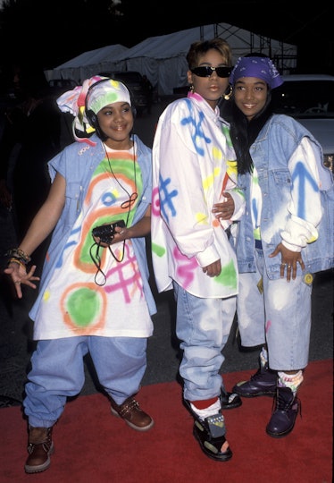 TLC Annotates Their 10 Best Looks From the 1990s, From Boxer Shorts to ...