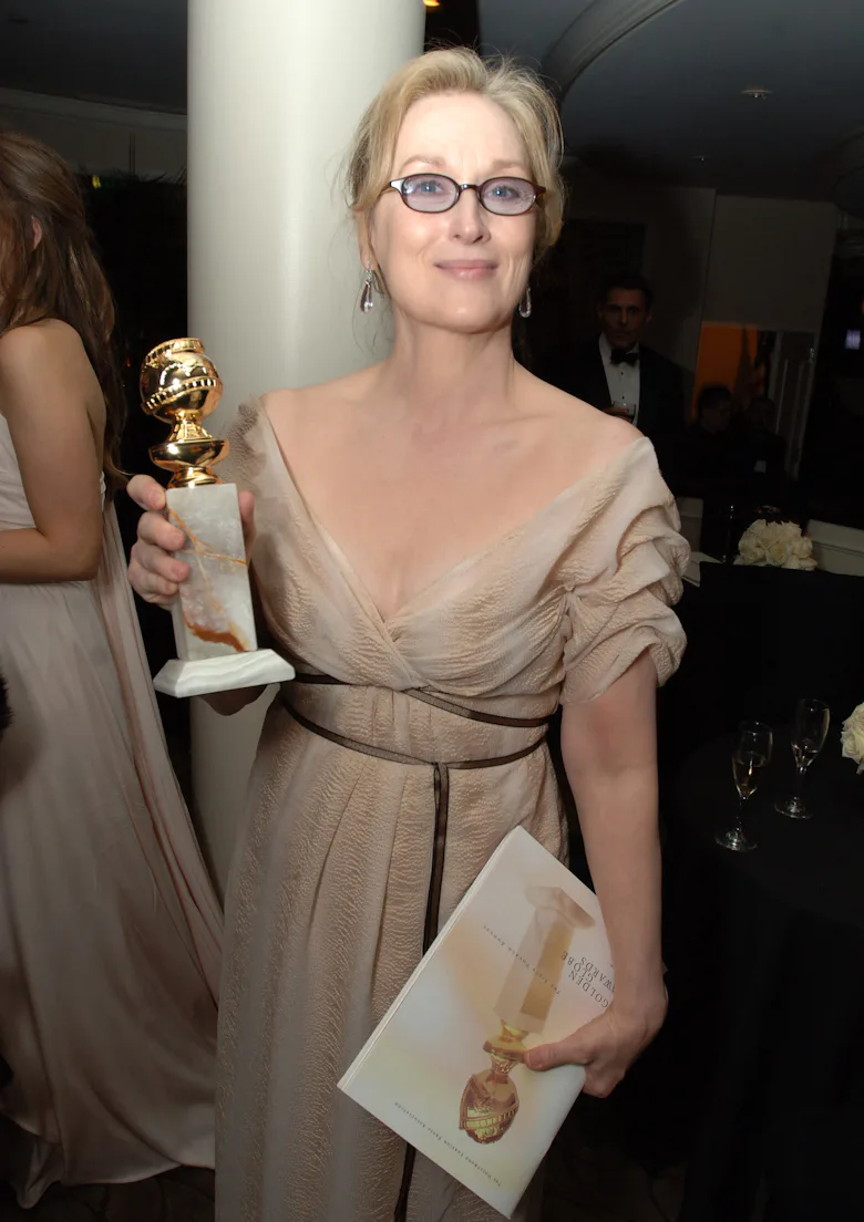 Meryl Streep Deserves Yet Another Award for All Her Eye-Catching Eyewear Through the Years Meryl Streep Deserves Yet Another Award for All Her Eye-Catching Eyewear Through the Years
