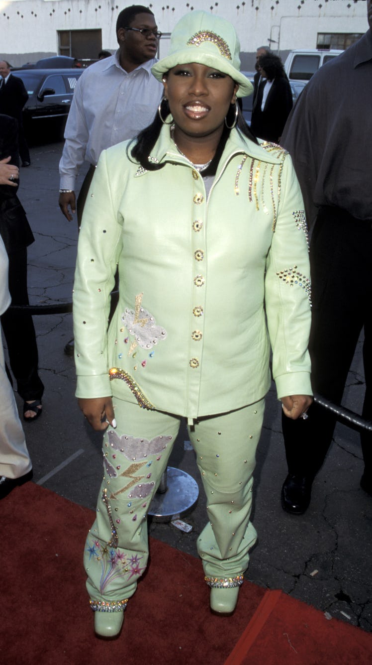 Missy Elliott Outfit Unveiling The Genius Behind The Icons Style - jjku3rj
