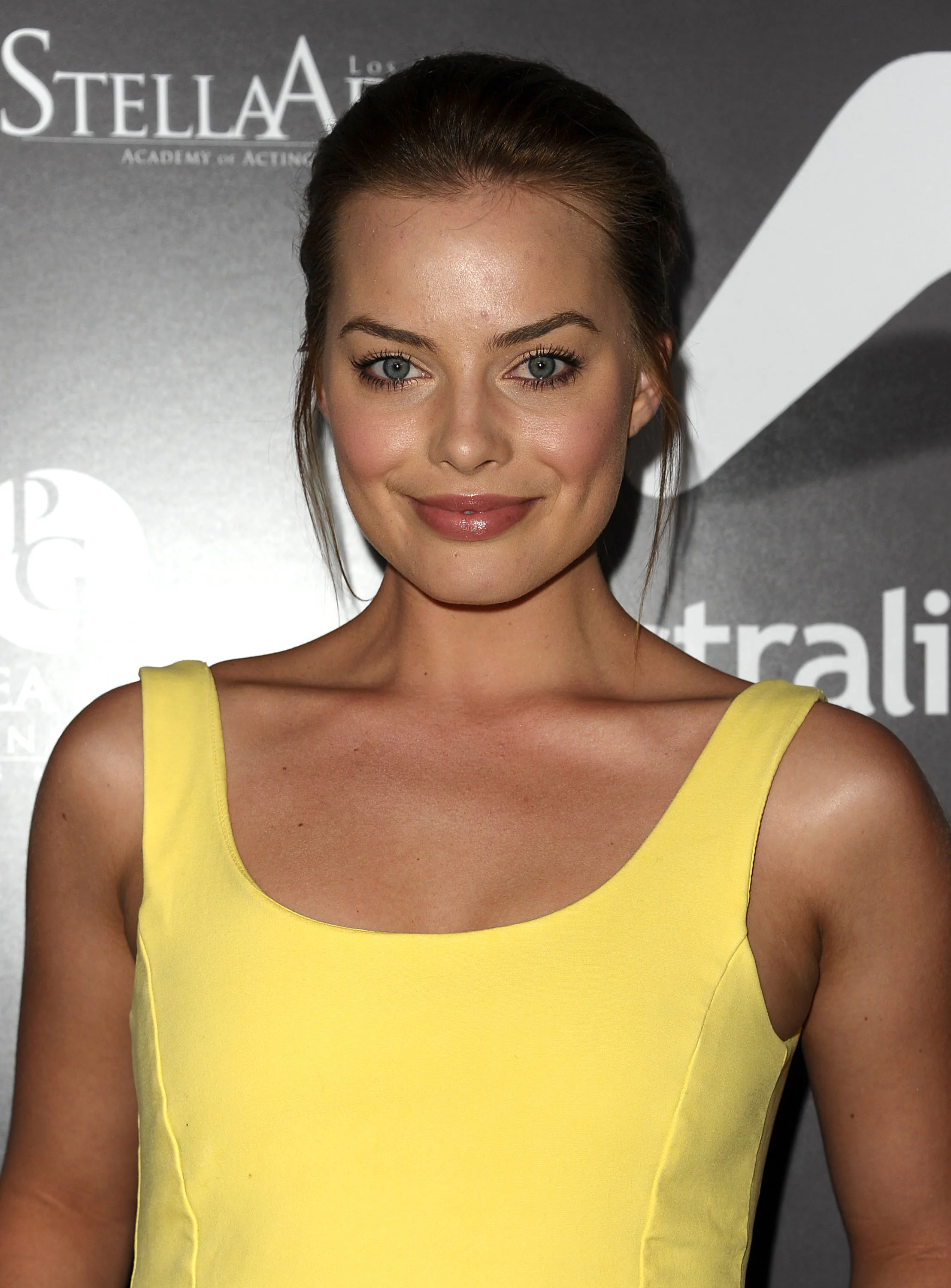 Margot Robbie Sides with Tonya Harding “100 Percent:” ‘She Was a Misfit’