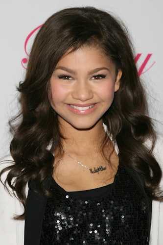 Zendaya Reveals Her Beauty Secrets, and Why Drinking Water Doesn’t ...