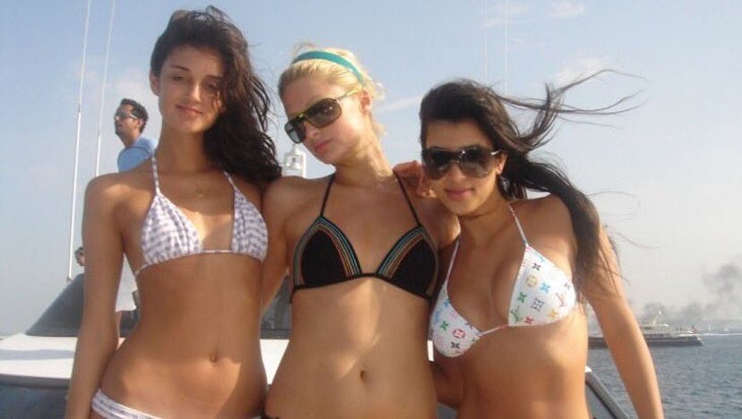 paris kim k ibiza.jpg