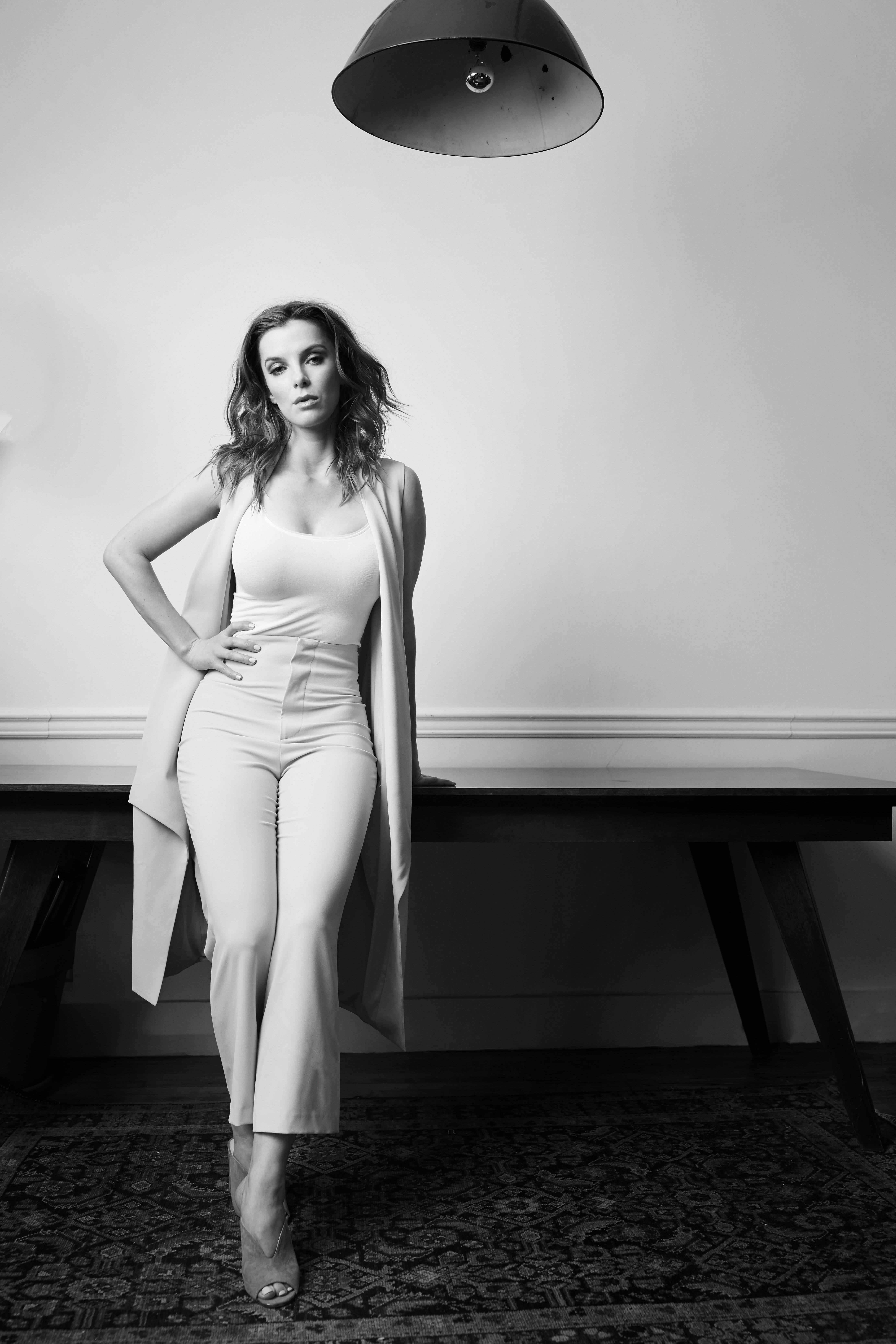 Alison Brie Loved Getting Body Slammed By Betty Gilpin In GLOW