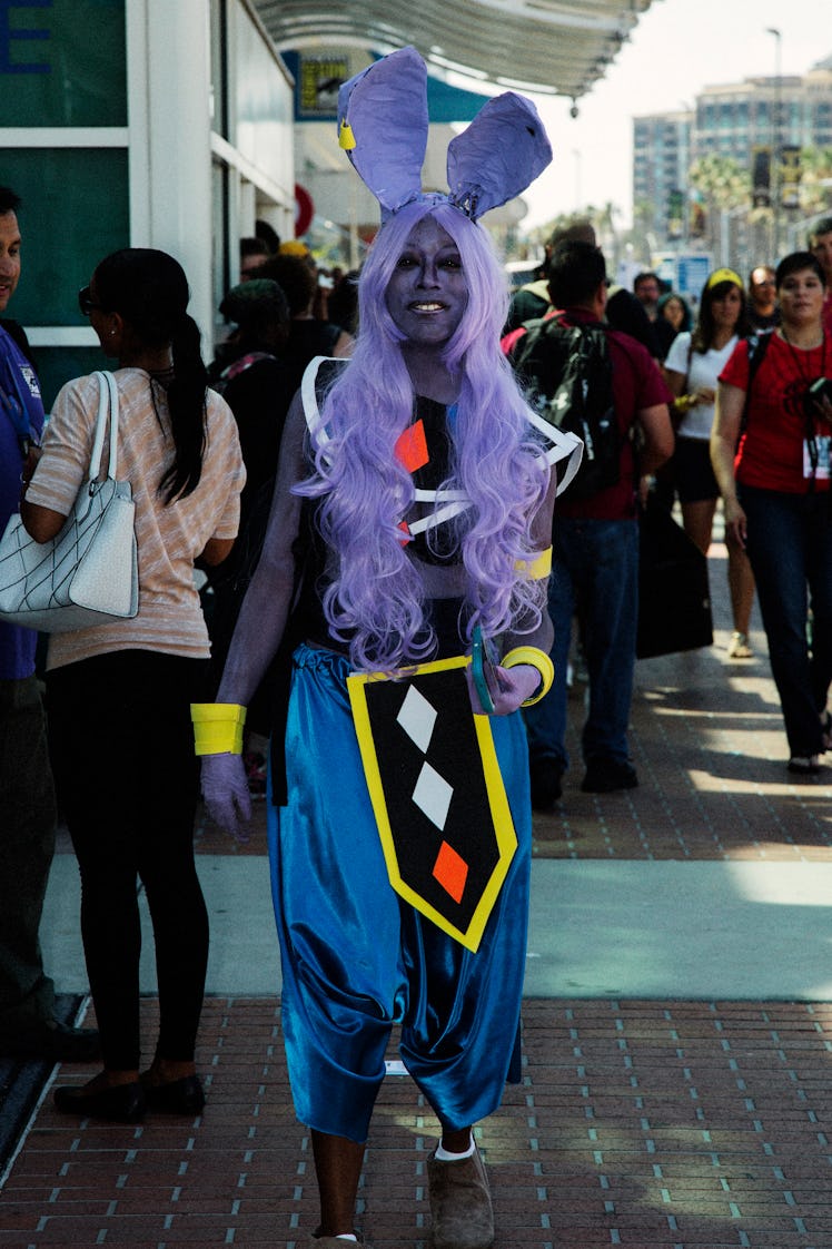 A woman in the Beerus costume at the 2017 Comic-Con International