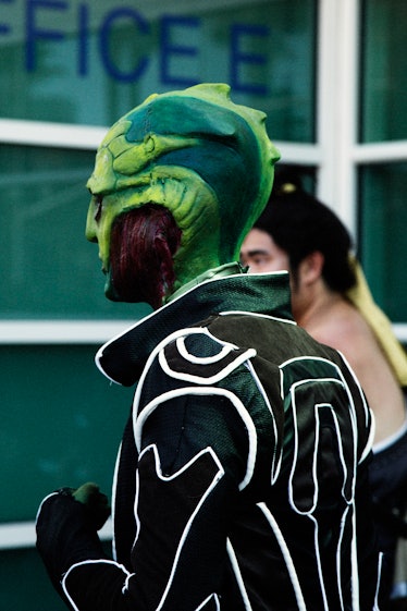 A person wearing the Thane Krios costume at the 2017 Comic-Con International, held in San Diego