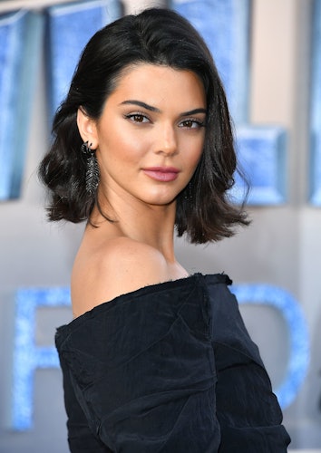 Kendall Jenner Channeled Kris Jenner with a Faux Pixie at the Tom Ford ...