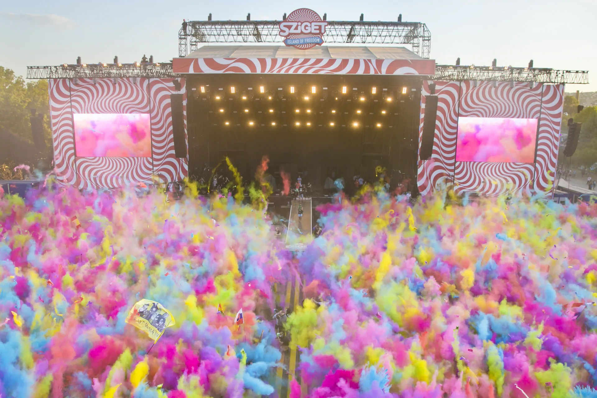 At Budapest’s Sziget Festival, Street Style Makes It Clear We’re Not At ...