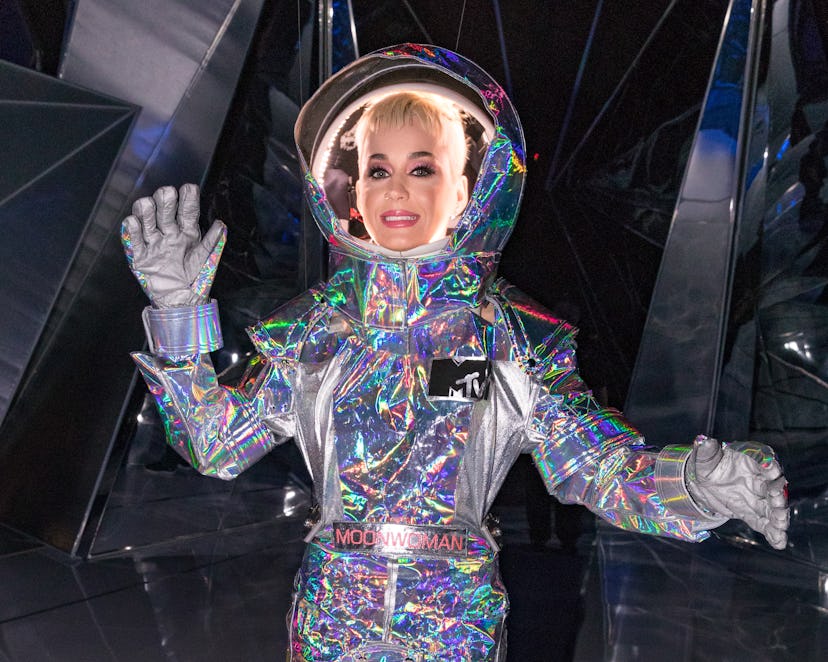 2017 MTV Video Music Awards - Backstage