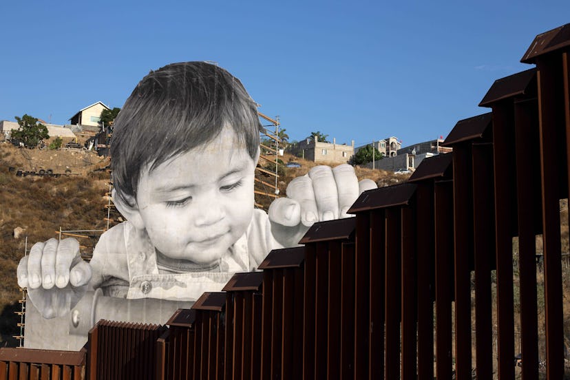 US-MEXICO-FRANCE-BORDER-ART