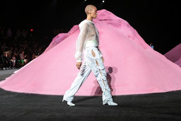 New York Fashion Week: Rihanna Hits the Runway -- This Time as a