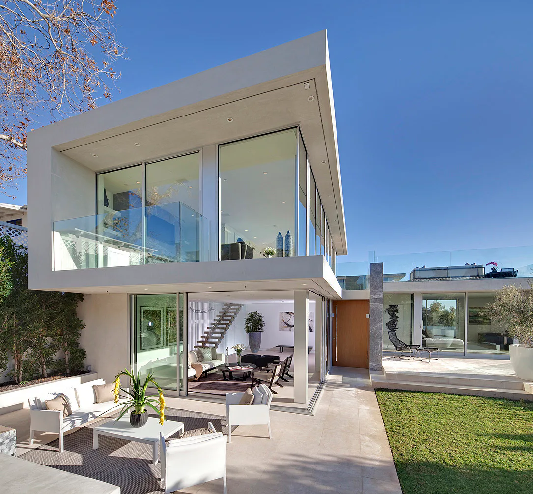 The New Rules of Excess: Inside L.A.’s Giga-Mansion Boom with the ...