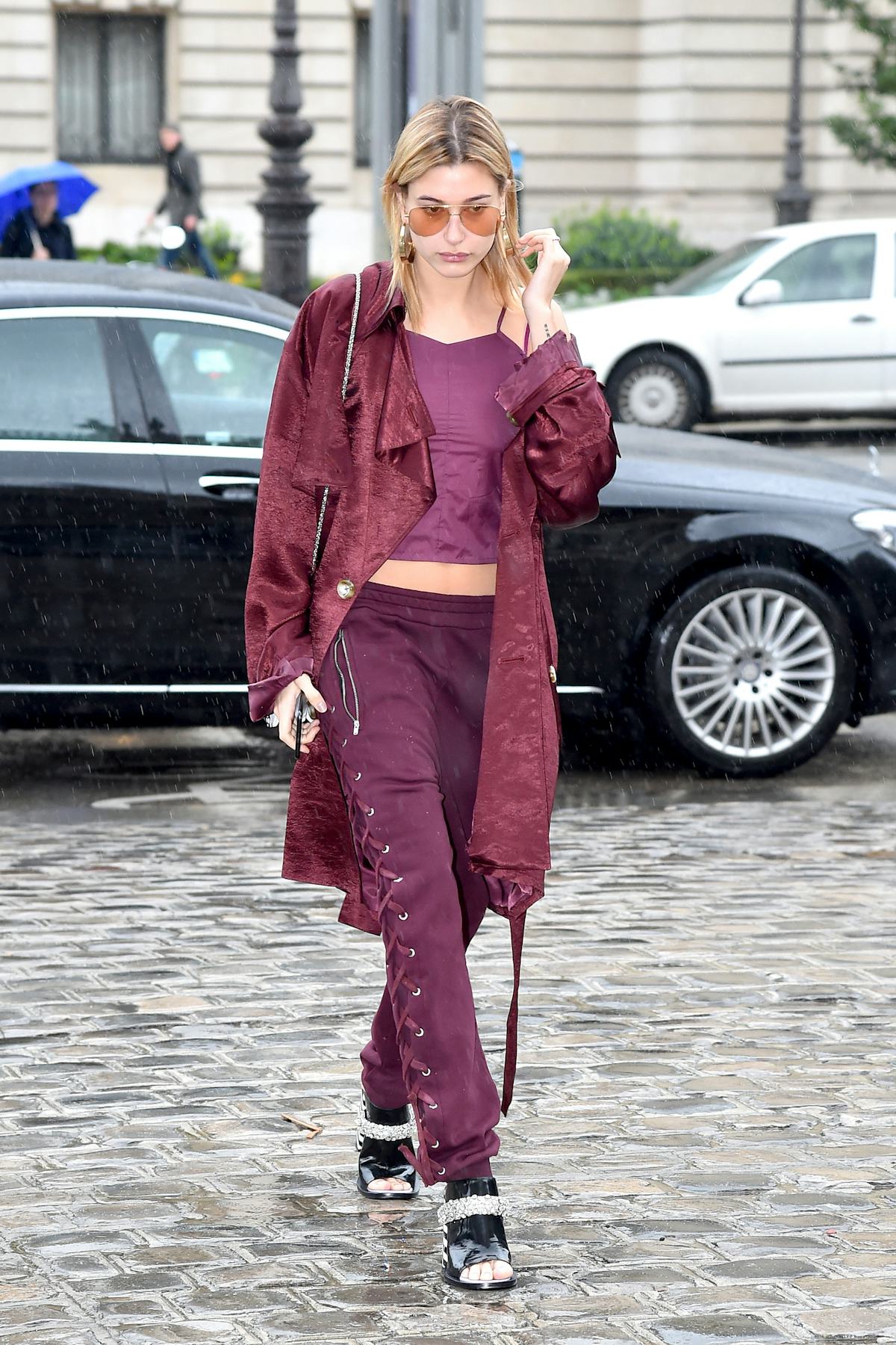 The Best Fashion Trends Of 17 From Classic Suits And Pearls To Hot Pink And Exposed Lingerie The Best Fashion Trends Of 17 From Classic Suits And Pearls To Hot Pink And Exposed Lingerie