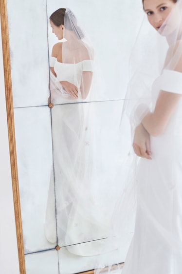 ELIE SAAB PRE-FALL 2018 READY-to-WEAR: WESTBOUND DETOUR - Perfect Wedding  Magazine