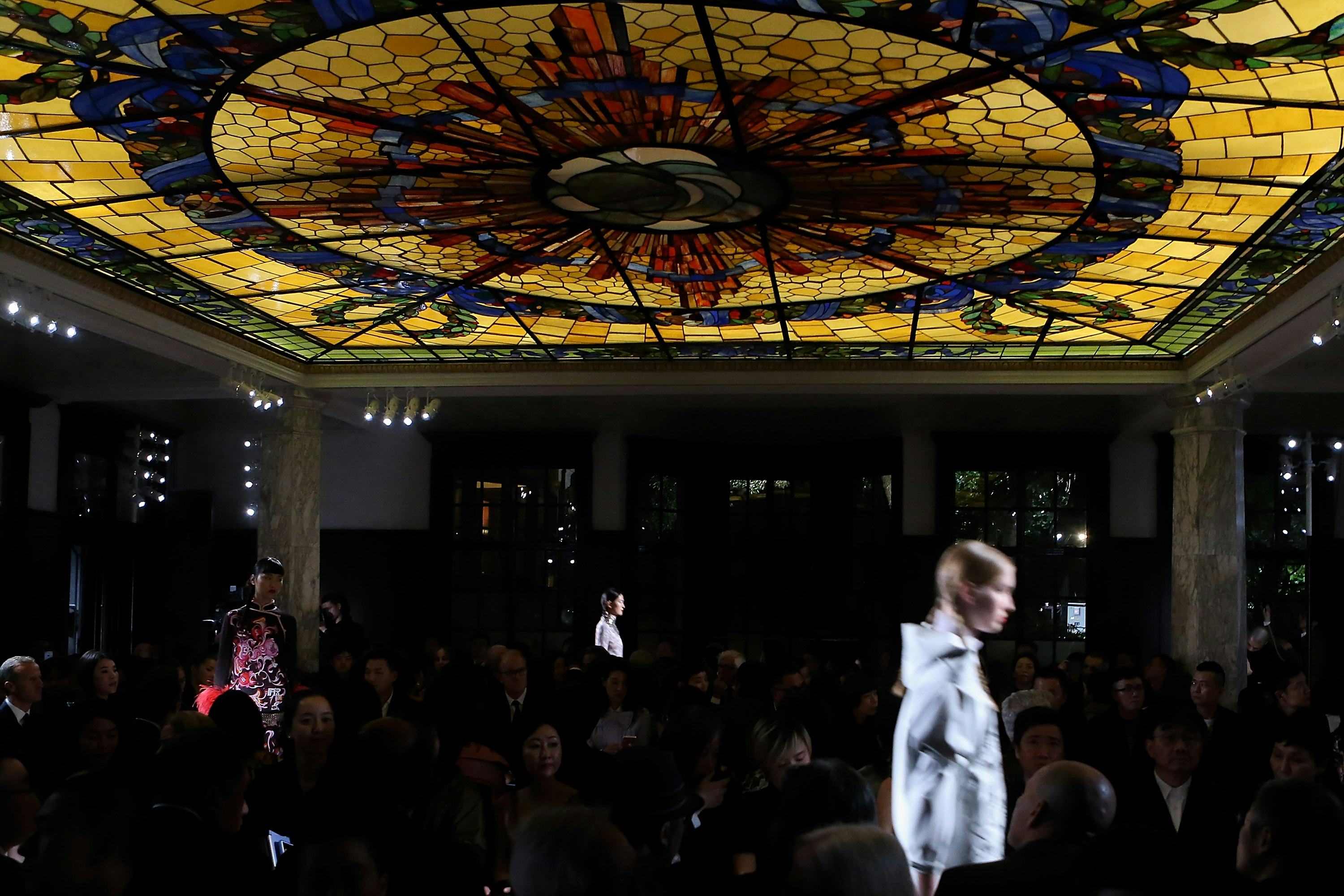 Unveiling Prada Rong Zhai - Prada 2018 Resort Catwalk & Parade