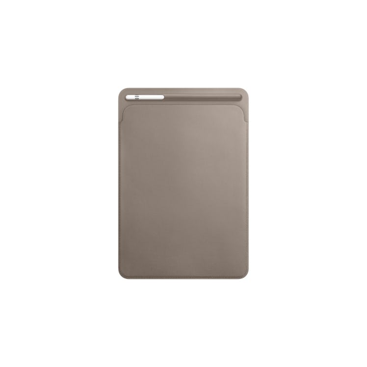 Apple leather sleeve for 10.5-inch iPad Pro in taupe and Apple pencil for iPad Pro