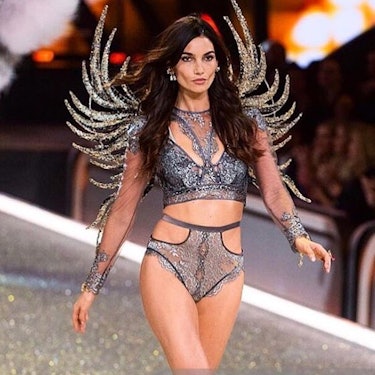 Victoria's Secret Fashion Show 2017: See Every Look From the Runway