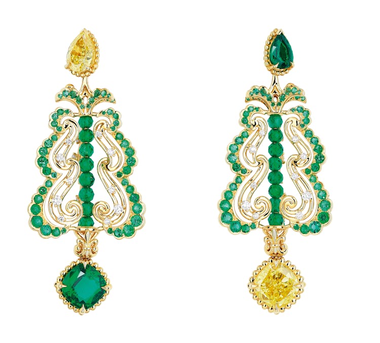 Dior Fine Jewelry earrings in green and yellow