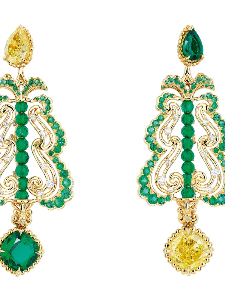 Dior Fine Jewelry earrings in green and yellow