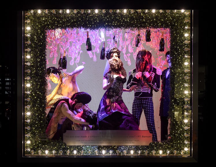 Bloomingdale's 2017: Holiday Window Unveiling