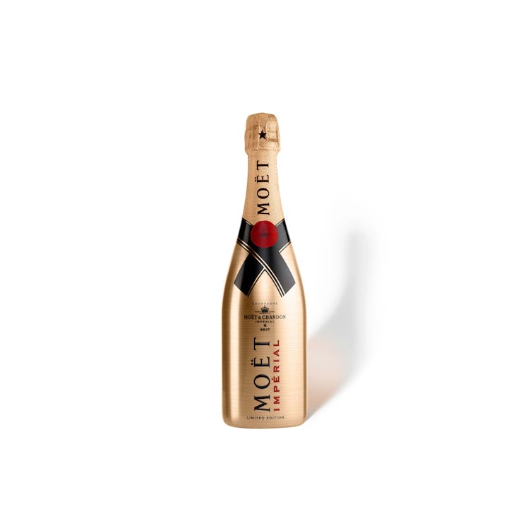MOET-CHANDON-CHAMPAGNE-IMPERIAL-GOLD-3D-TOUCH-75CL-100515-0.jpg