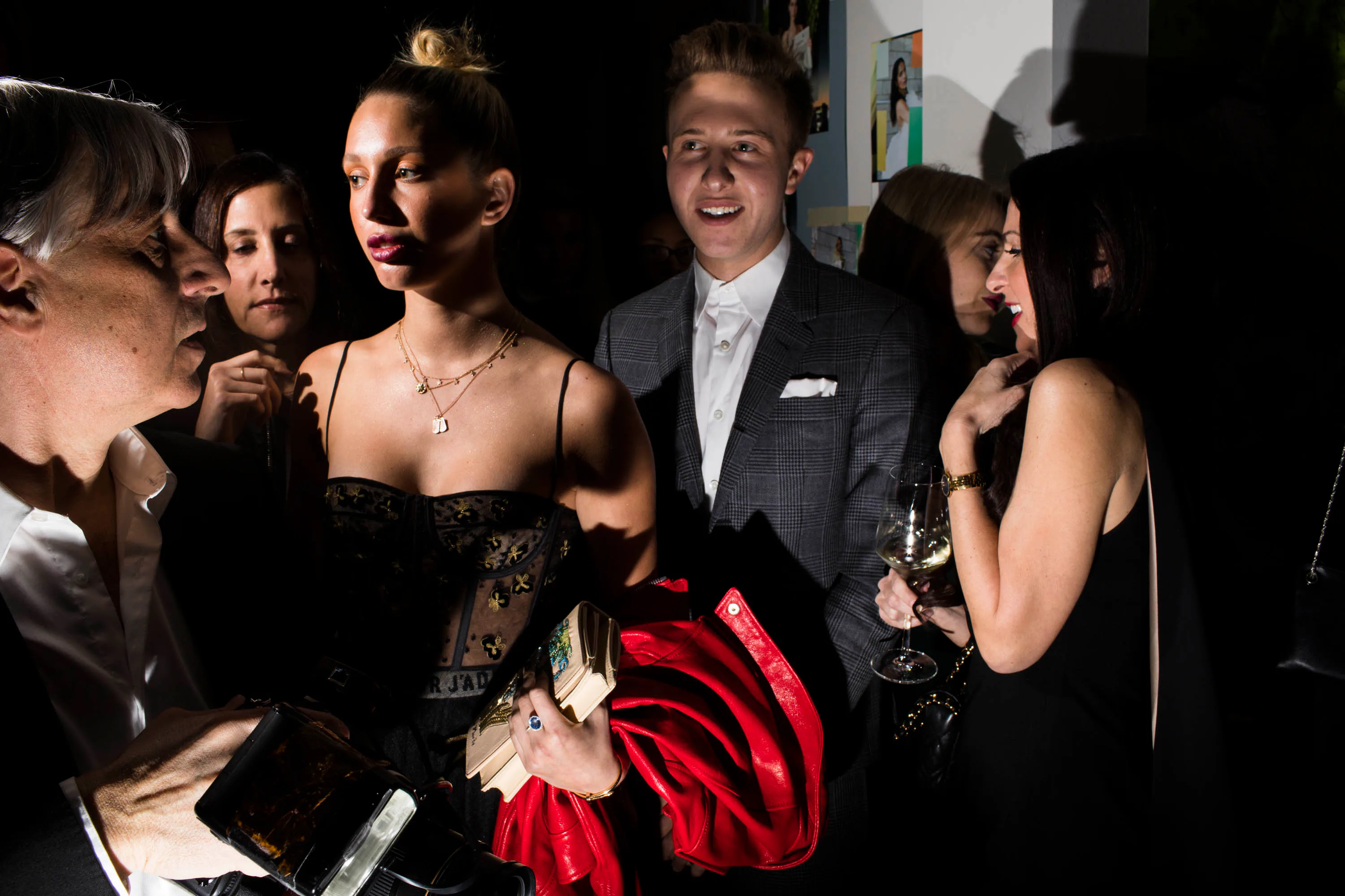Elizabeth Olsen and Allison Williams Talk Golden Globes's Powerful Black  Dress Code at W's Best Performances Party