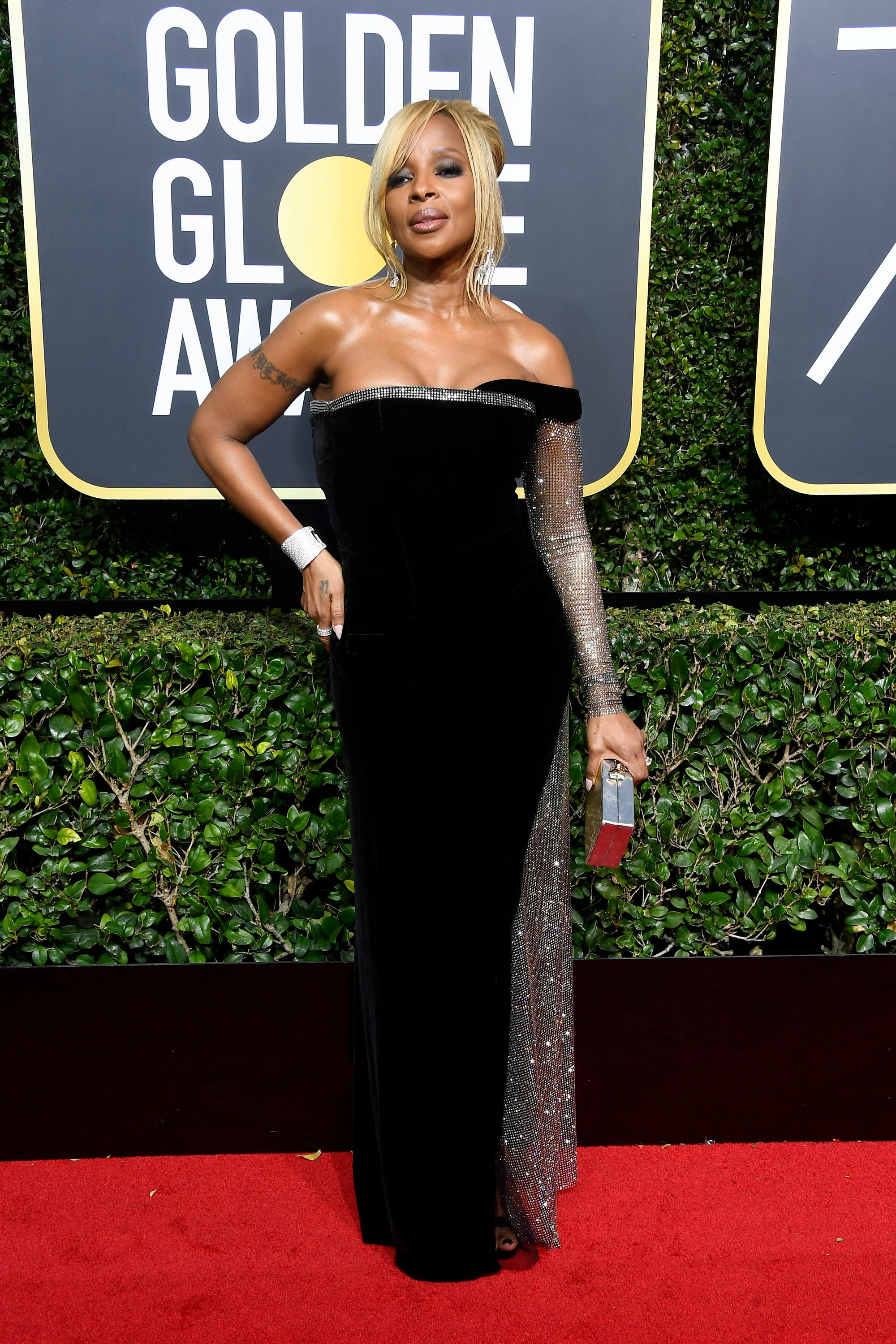 2018 golden globes dresses hotsell