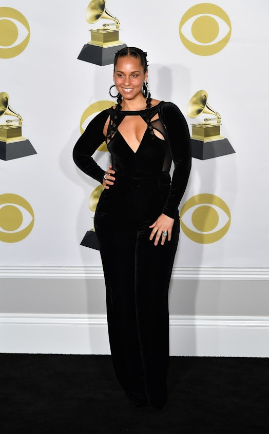 Alicia Keys went completely makeup free at last night's Grammy Awards