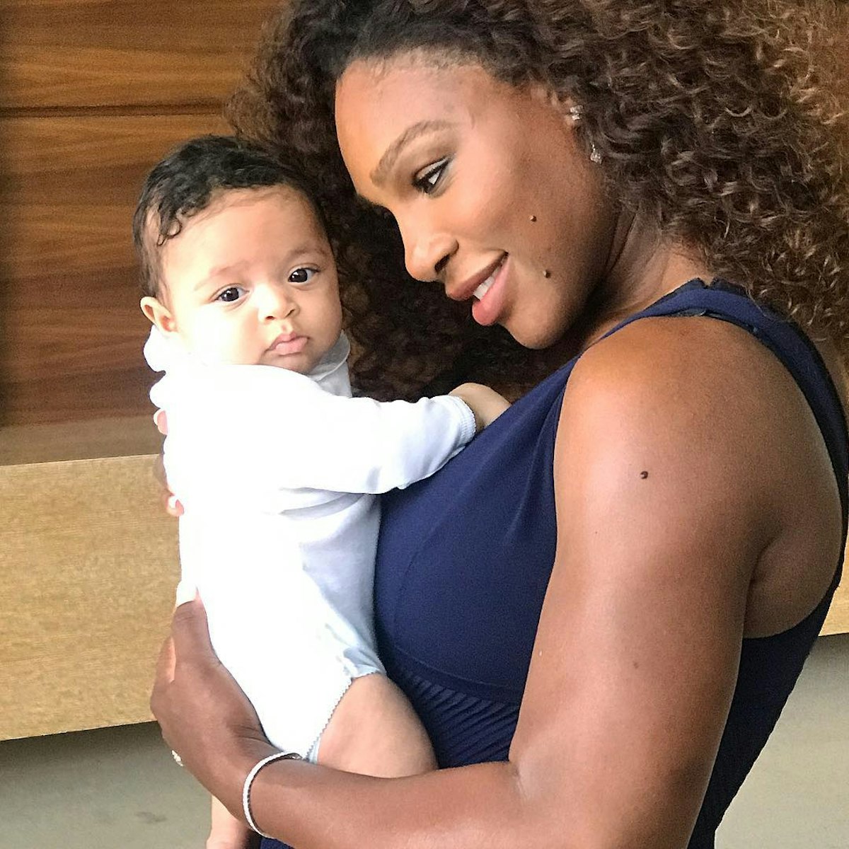 Serena Williams S 5 Month Old Daughter Alexis Olympia Already Has Her Own Tiny Tennis Racket