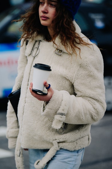 Real or Faux, New York Fashion Week Street Style Is All About Fur and ...