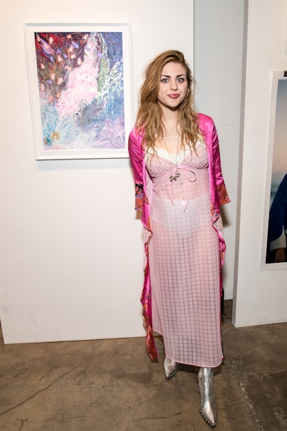 Frances Bean Cobain Has Dreams Of Creating The World S First Comic Book Cookbook