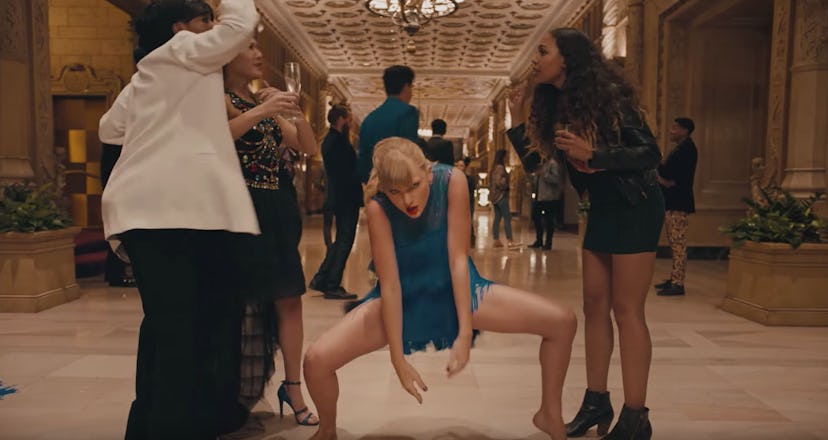 taylor-swift-goody-dancing.jpg