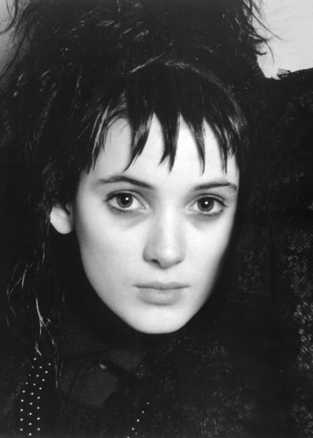 BEETLEJUICE, Winona Ryder,  1988. ©Warner Brothers / Courtesy: Everett Collection.