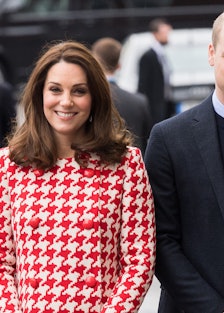 kate-middleton-prince-william-welcome-third-child-NEW.jpg