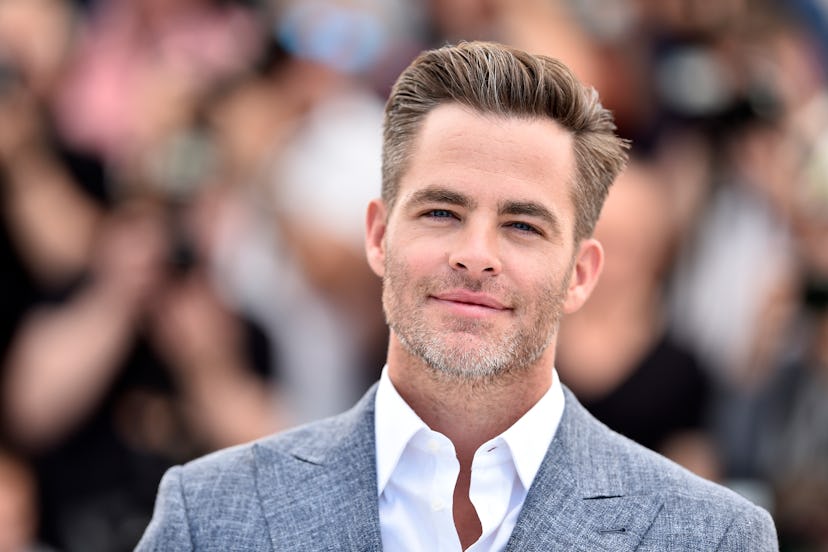 chris-pine-seen-with-annabelle-frances-wallis-NEW.jpg