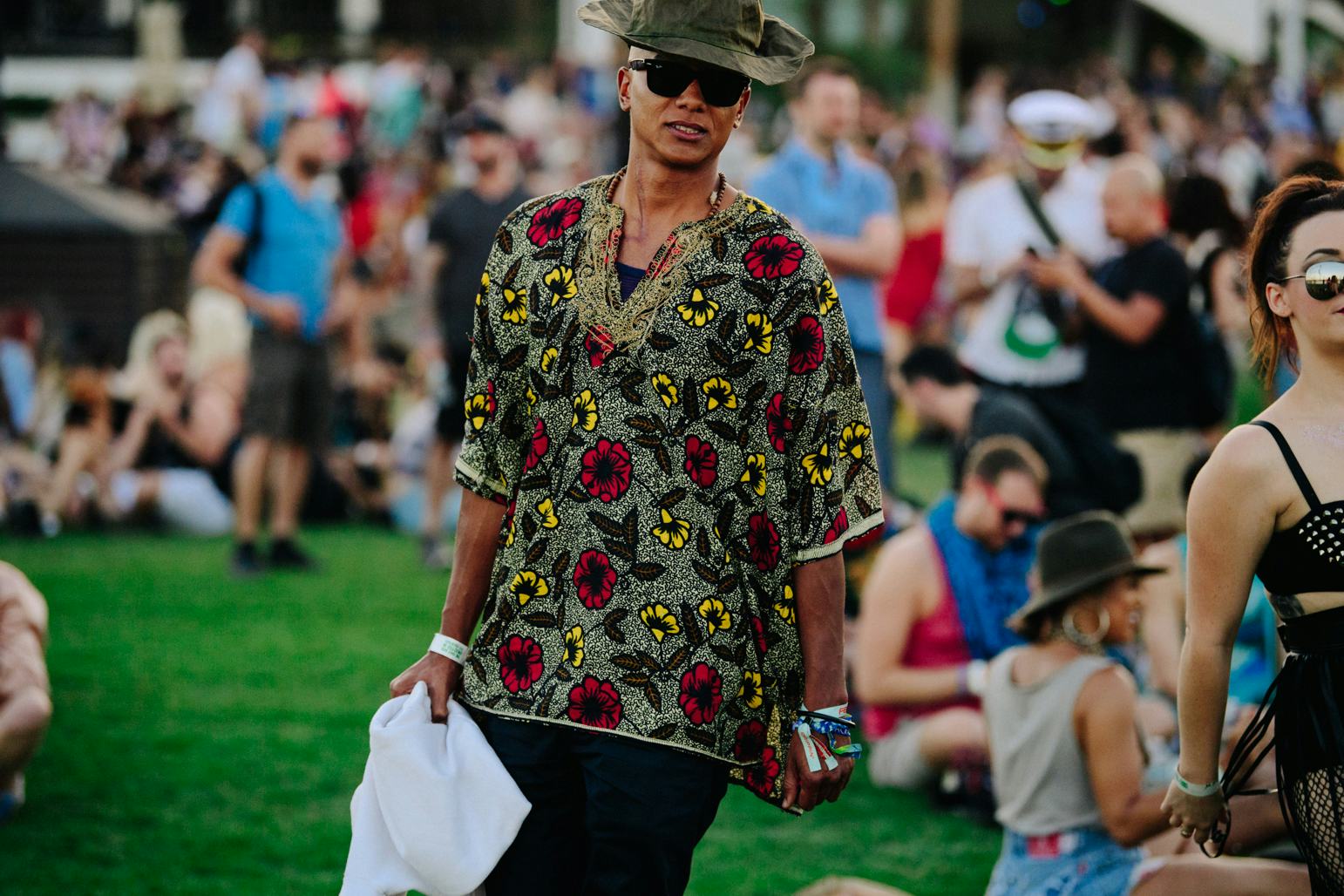 Mens coachella shop outfits 2018