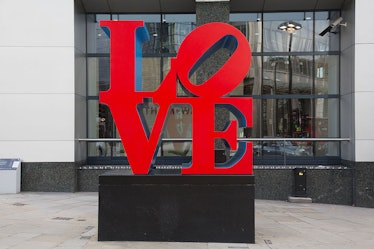 UK - London - Love sculpture artwork