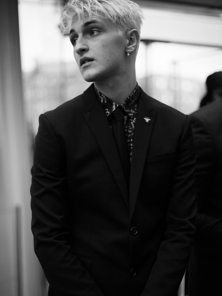 Anwar Hadid at the 2018 CFDA Fashion Awards at Brooklyn Museum 