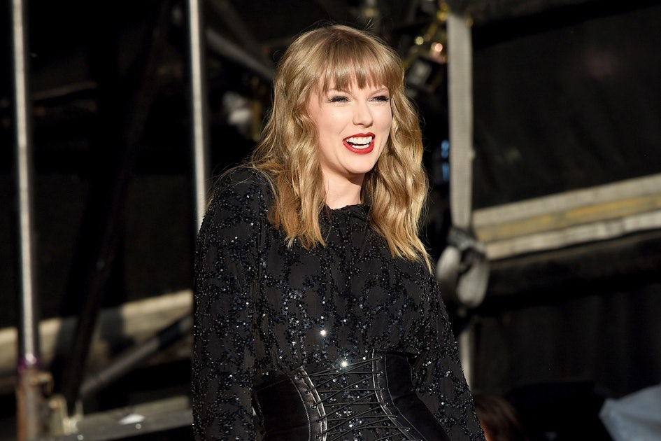Taylor Swift Received A Warm to Ireland From the Members of U2