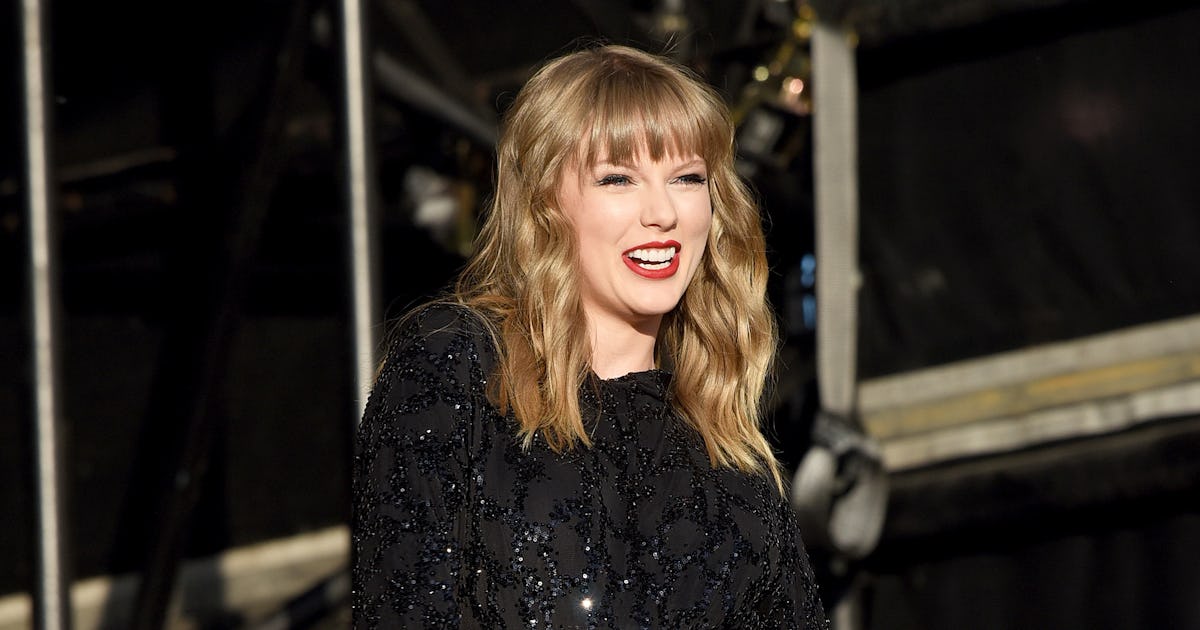 Taylor Swift Received A Warm to Ireland From the Members of U2