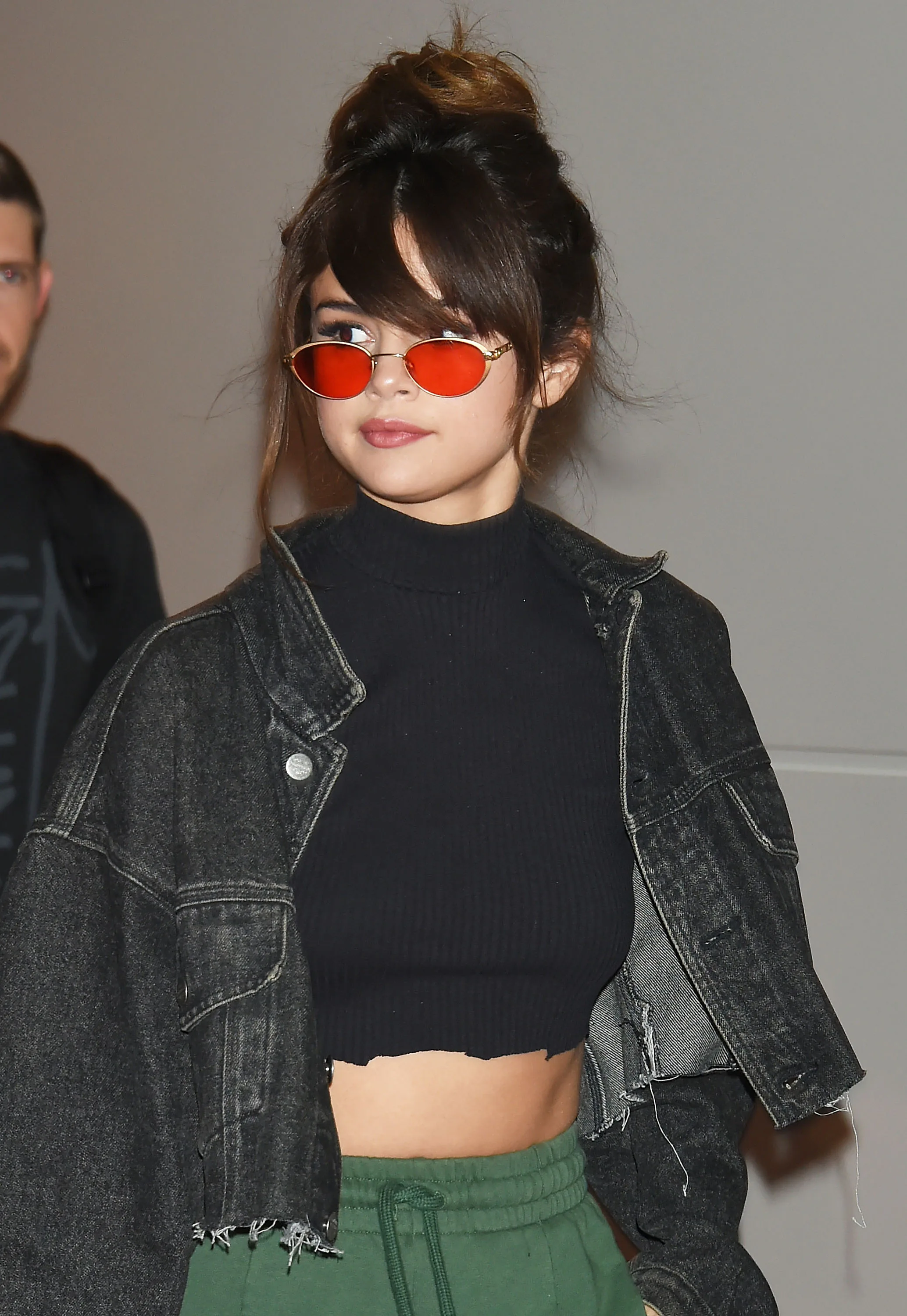 Thanks to Bella Hadid and a Bollywood Star, Roberi & Fraud  display picture 2