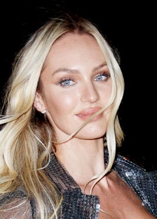 Candice Swanepoel Responds To Trolls Shaming Her Post Pregnancy Body lead