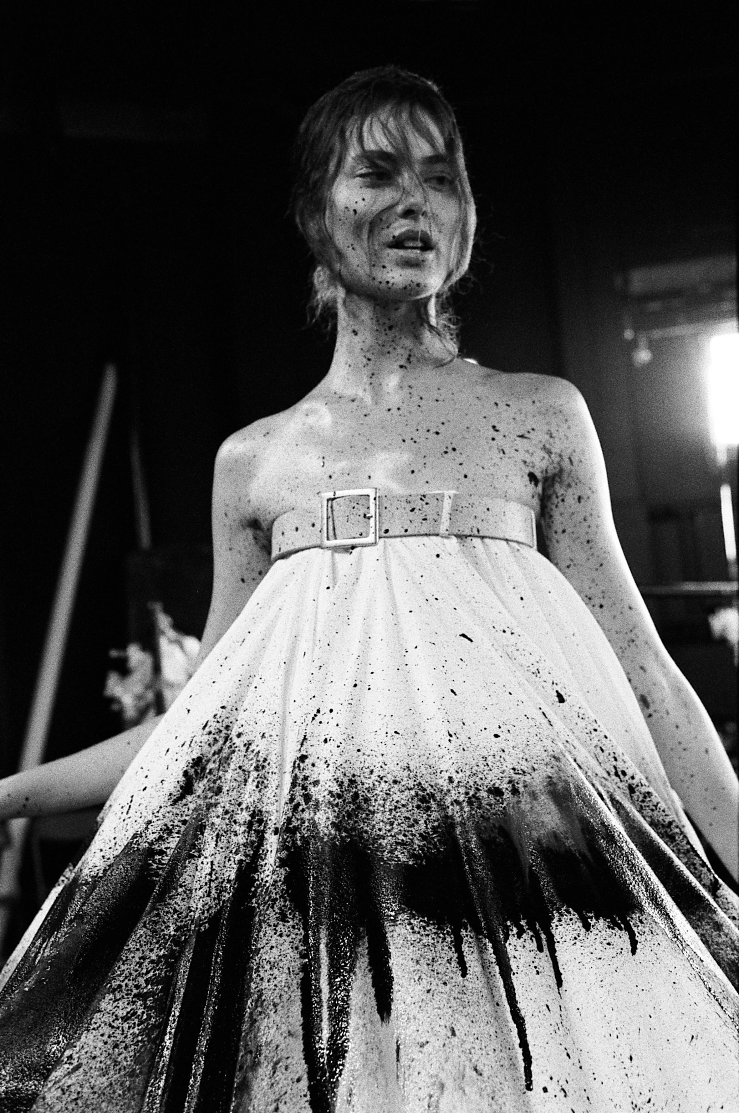 Backstage With Alexander McQueen, During His Most Up-Close and Vulnerable  Moments