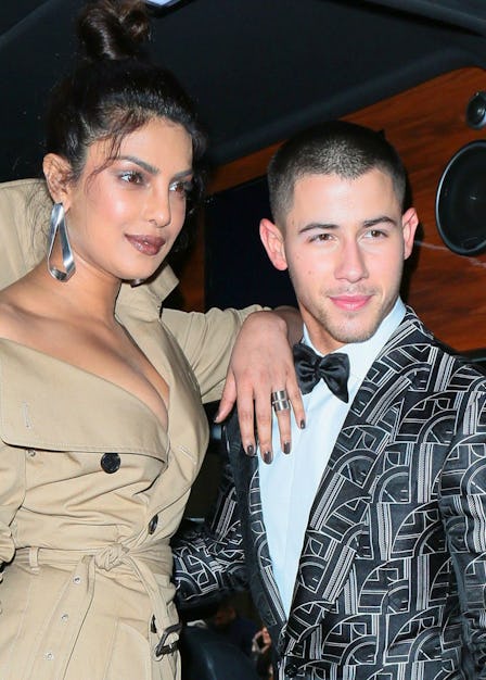 Priyanka Chopra and Nick Jonas dancing concert